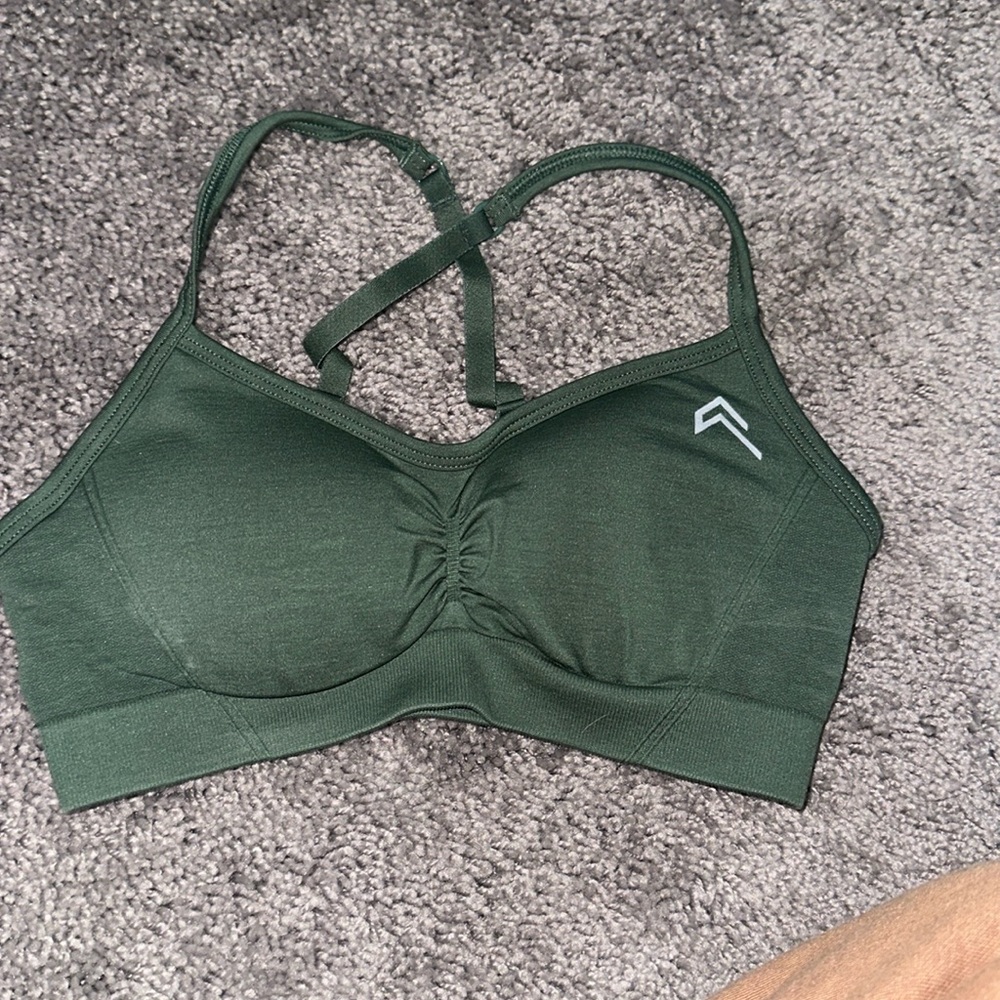 Oner effortless strappy sports bra